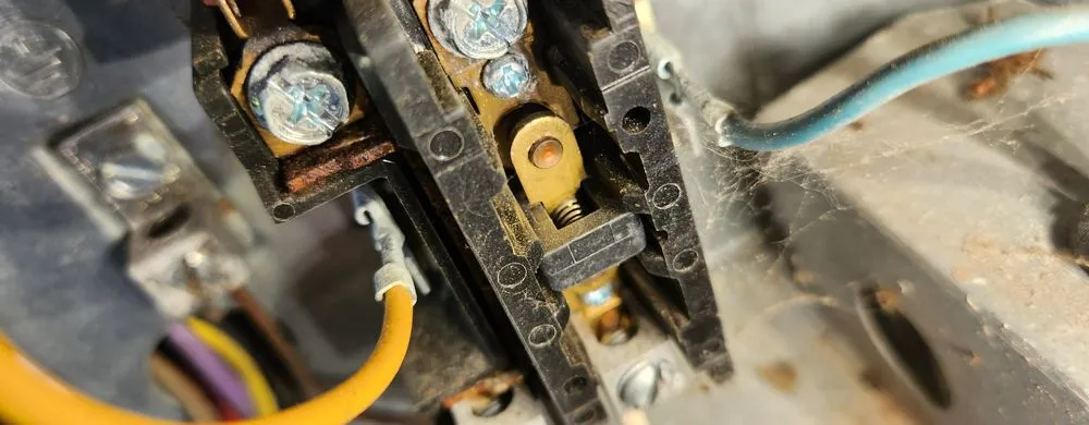 Slide of Proteks Heating & Air Conditioning