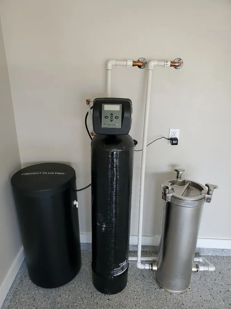 Slide of Pure Wellness Laredo