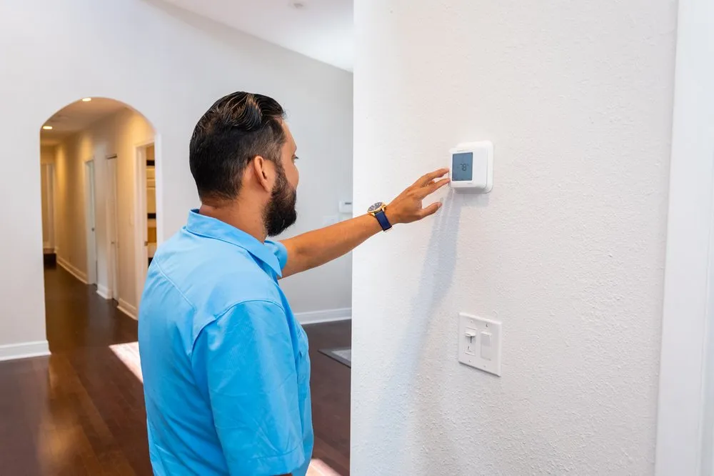 Slide of Pursuit Air