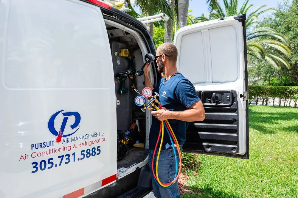 Slide of Pursuit Air