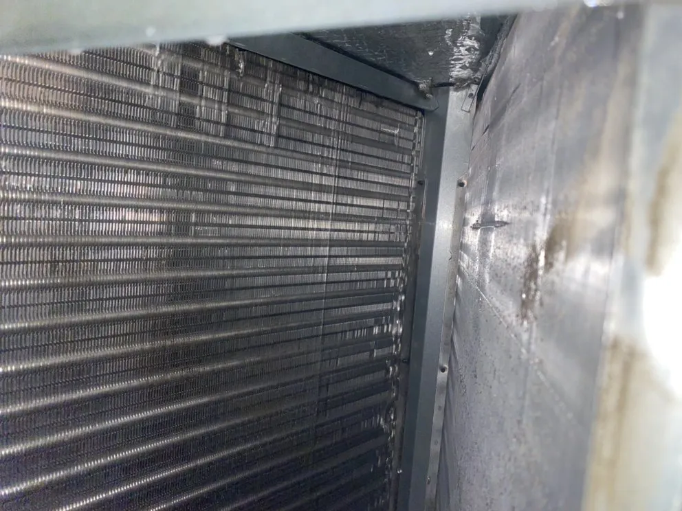 Slide of Pyne Valley Air