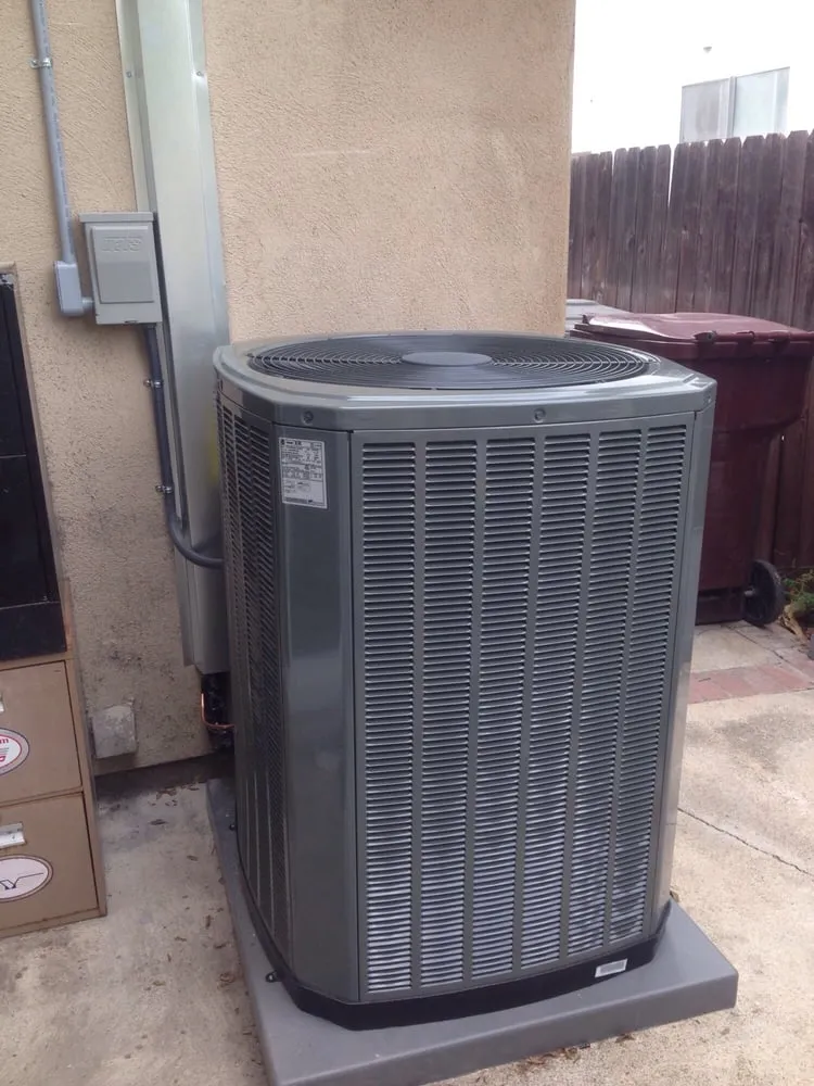 Slide of Q Air Heating & Air Conditioning