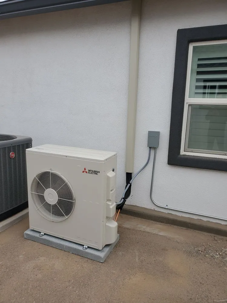 Slide of Qual-Tech Air Conditioning & Heating