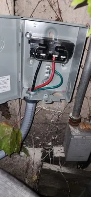 Qualified Master Contractor Logo