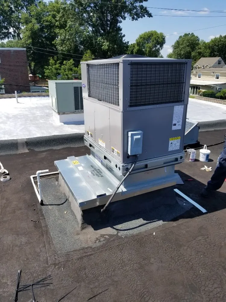 Certified HVAC maintenance experts serving Huntingdon Valley, PA - Qualitech Heating & Cooling