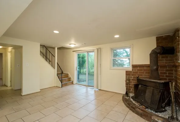 Quality Services Logo