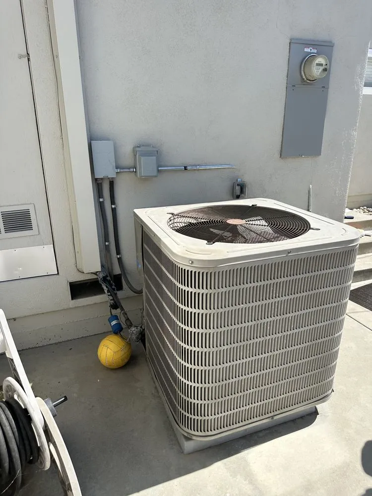 Slide of Quan AC Services