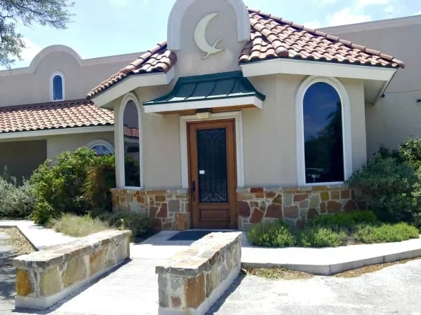 Slide of Quarter Moon Plumbing AC & Heating