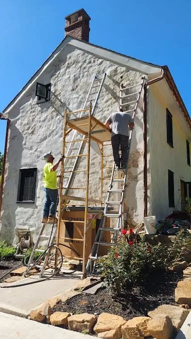 Slide of Queen B Plumbing Heating & Cooling