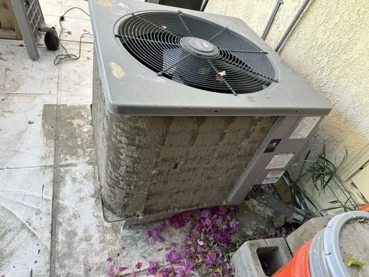 Quick and Easy HVAC Services Logo