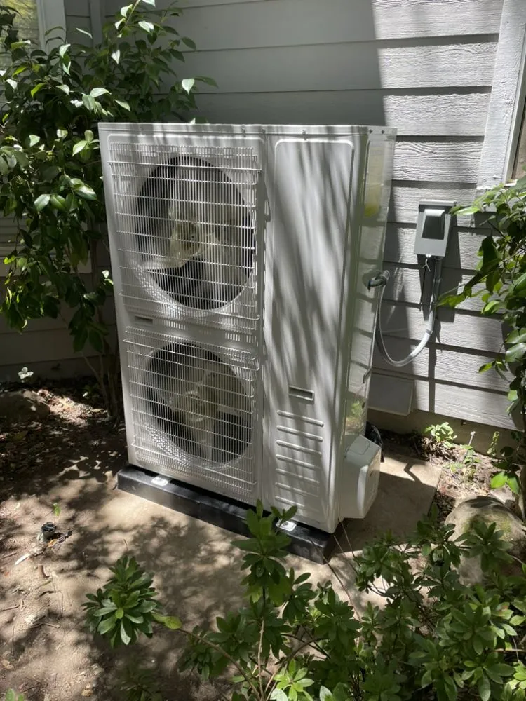 Slide of R & C Heating and Air