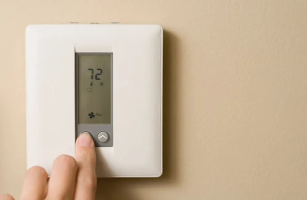 Slide of R & D Heating and Air