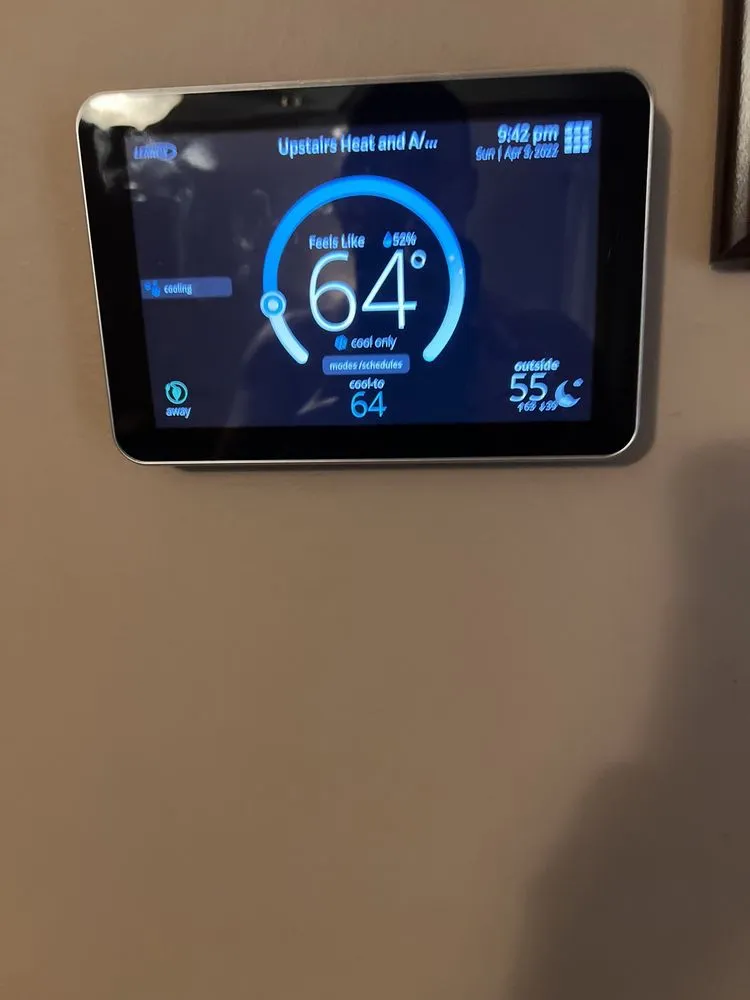 Slide of R & M Climate Control Service Experts