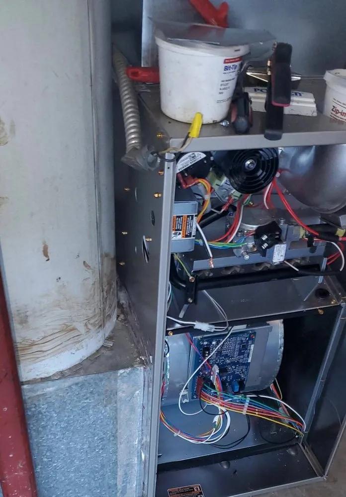 Slide of R & M COMPANY