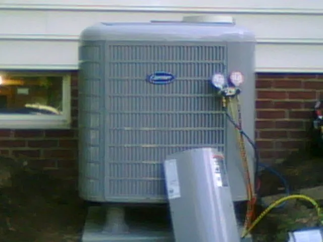 Slide of R & R Heating & Cooling