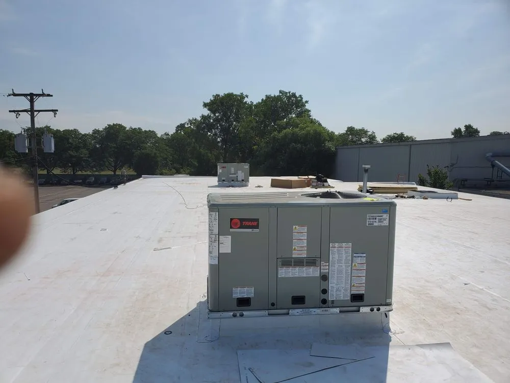 Slide of R & R Heating & Cooling