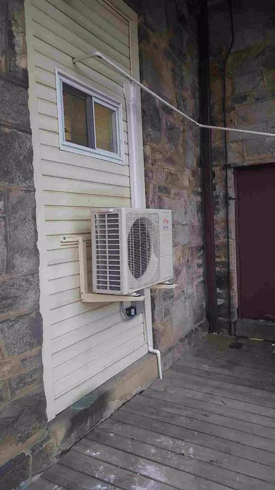 Slide of R & R Mechanical Services