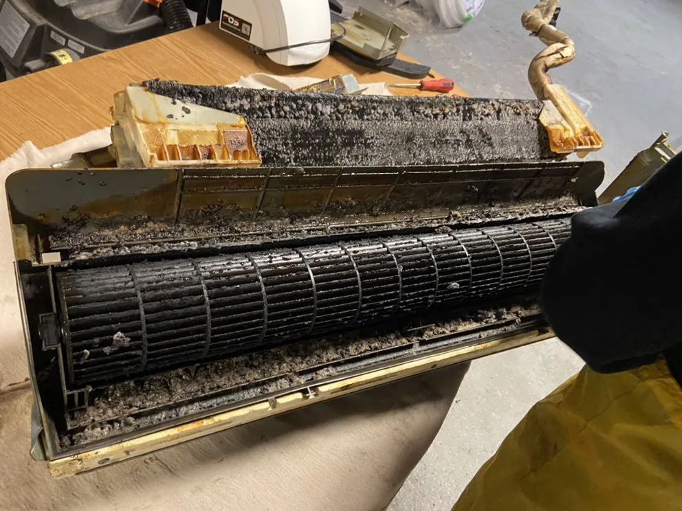 Slide of R & R Mechanical Services