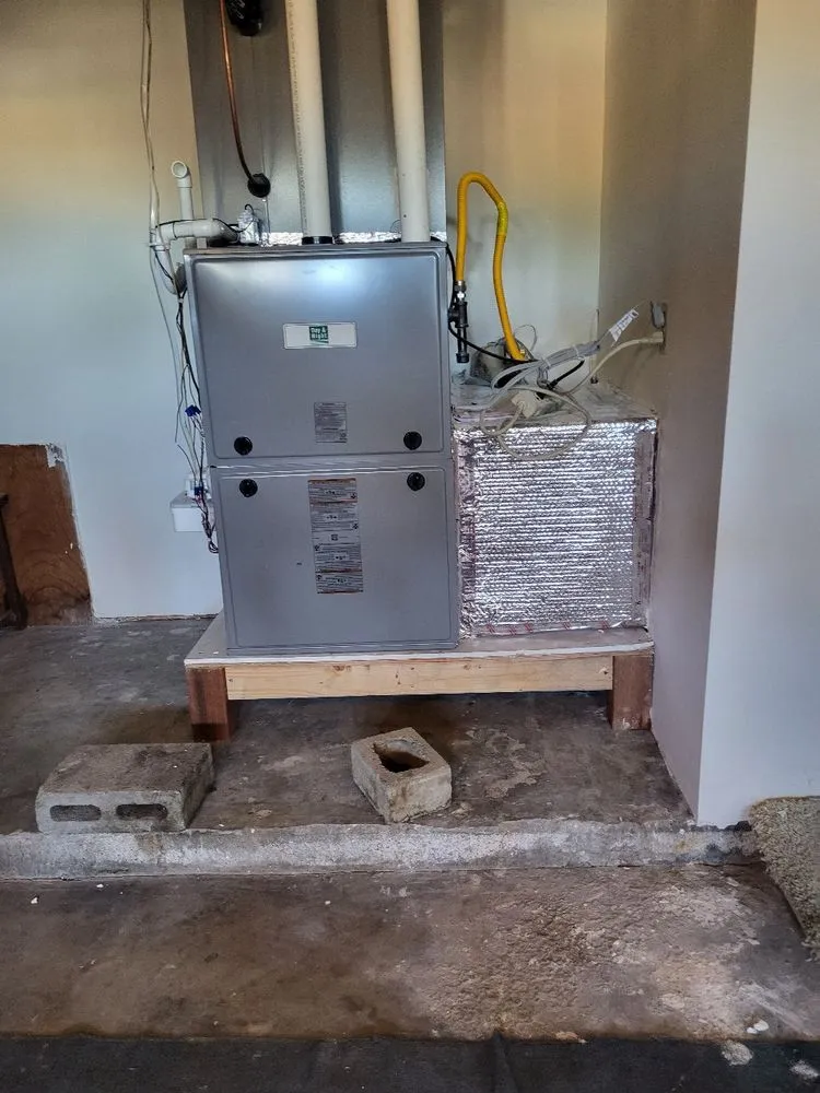 Local heating and cooling service in San Fernando Valley, CA by R 247 HVAC