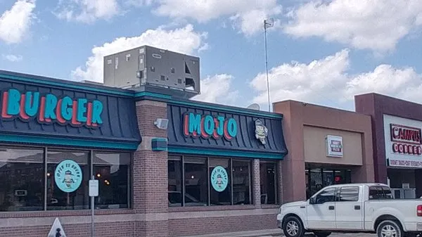 R and D Maintenance Logo