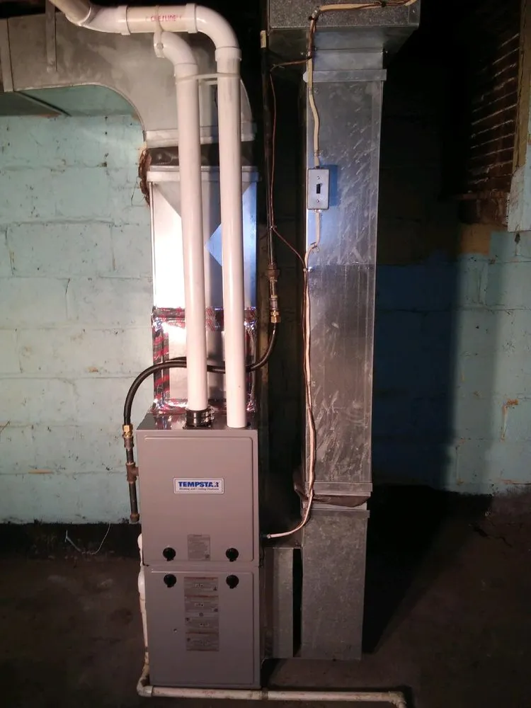 Slide of R Davis Mechanical