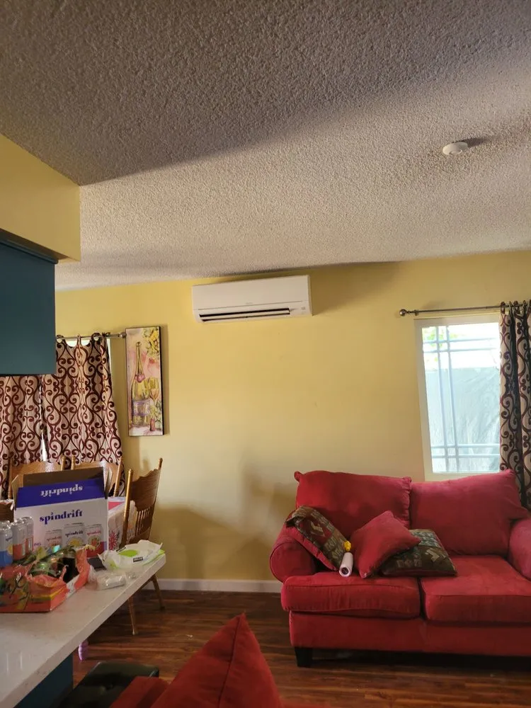 Slide of R Momi Heating & Air-Conditioning