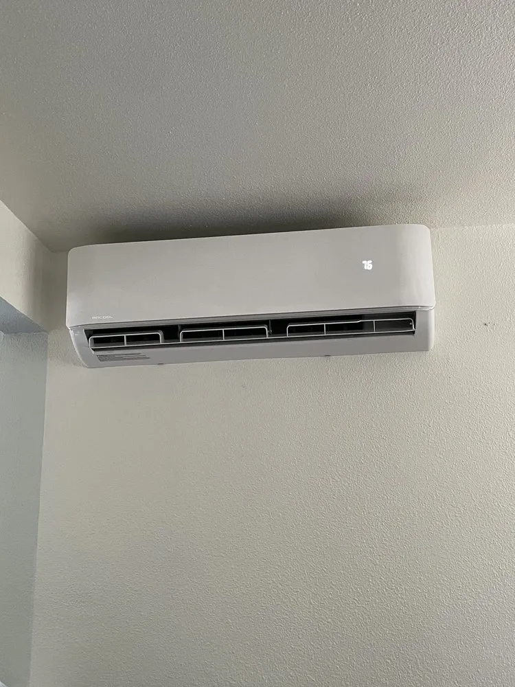 Slide of R Momi Heating & Air-Conditioning