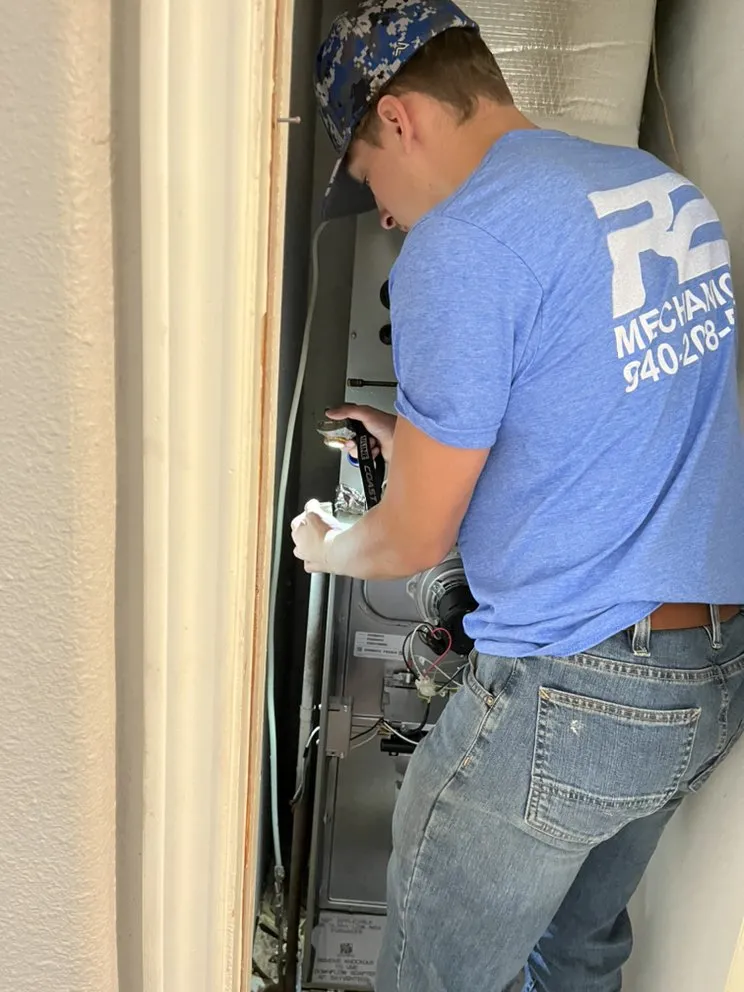 Slide of R2 Mechanical HVAC