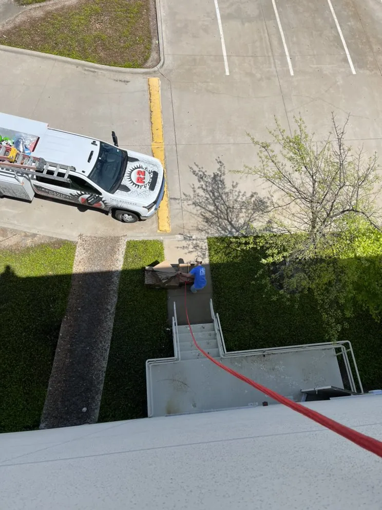 Slide of R2 Mechanical HVAC