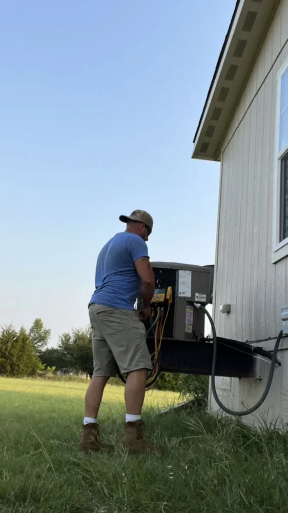 Slide of R2 Mechanical HVAC