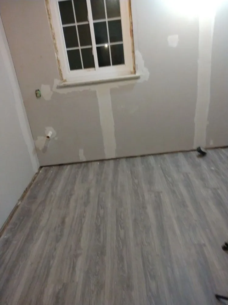 Slide of R&A Handyman Remodeling and Cleaning Services