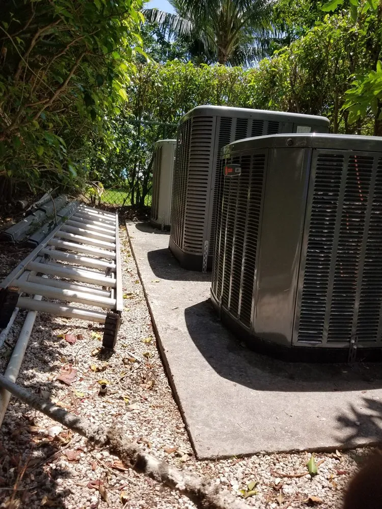 Slide of Rader Appliances Serv