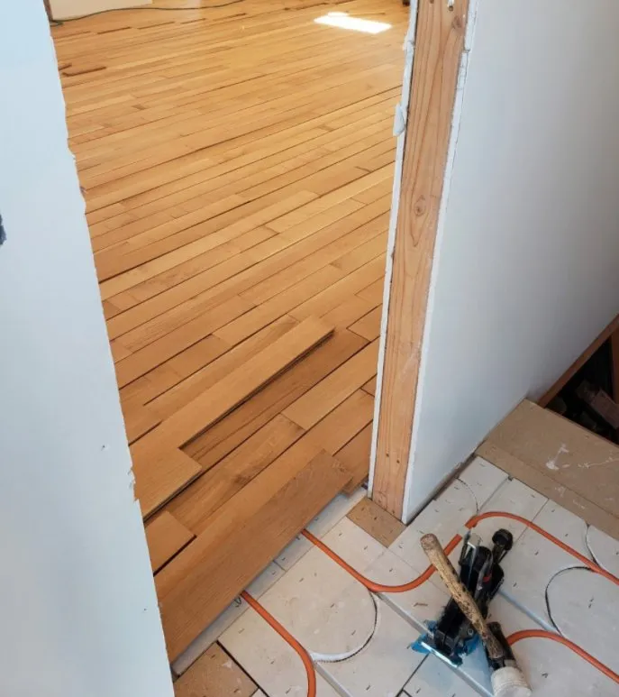 Slide of Rad.King Radiant Heat Contractors