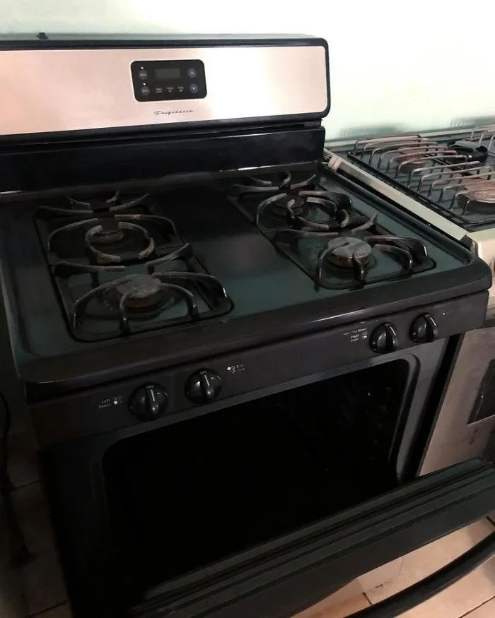 Slide of Rafa's Appliances