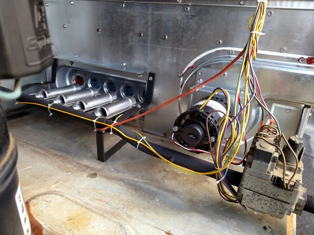 Slide of Ralphy's Heating & Air Conditioning