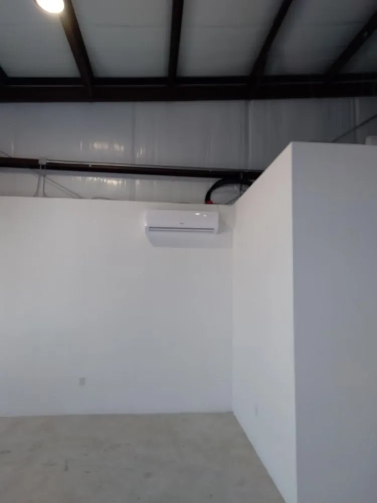 Slide of Ram Air Services