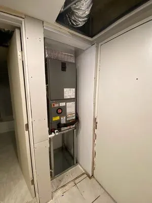 RAMI Air Conditioning Corp. Logo