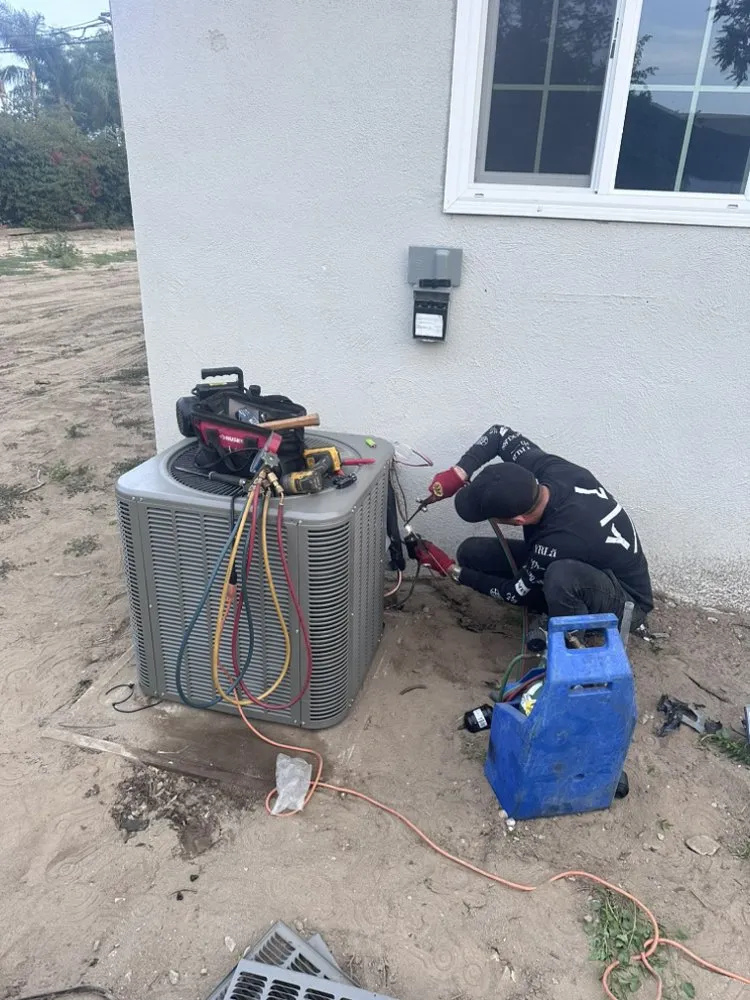 Slide of Ramos Lawn care