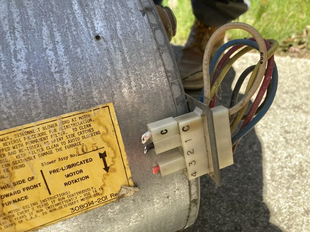 Slide of Rando's AAA HVAC