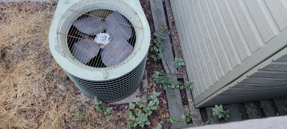 Slide of Rando's AAA HVAC