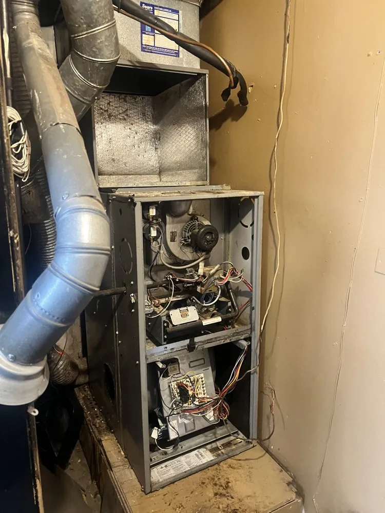 Slide of Rashad’s Heating & Cooling & Electric