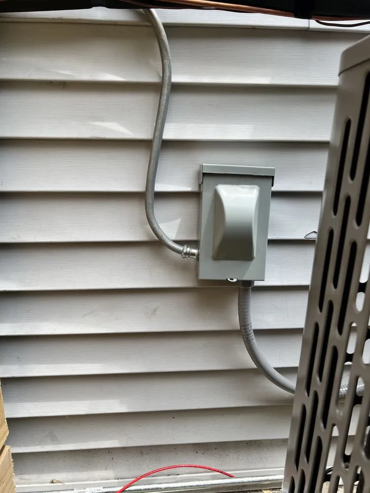 Slide of Rashad’s Heating & Cooling & Electric