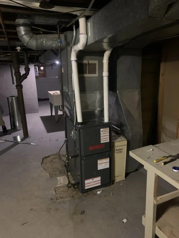 Slide of Raymond Tomasik