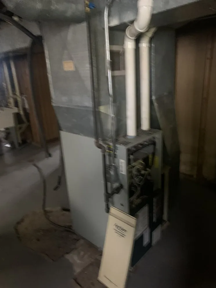 Slide of Raymond Tomasik