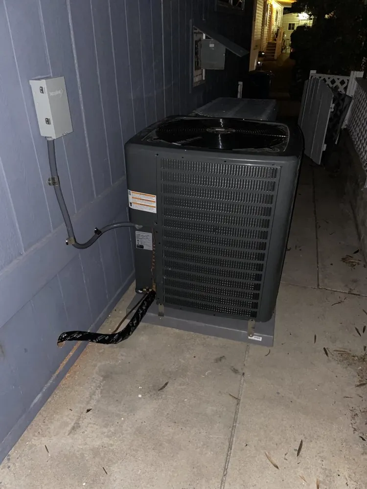 Slide of R&C Heating and Cooling Service