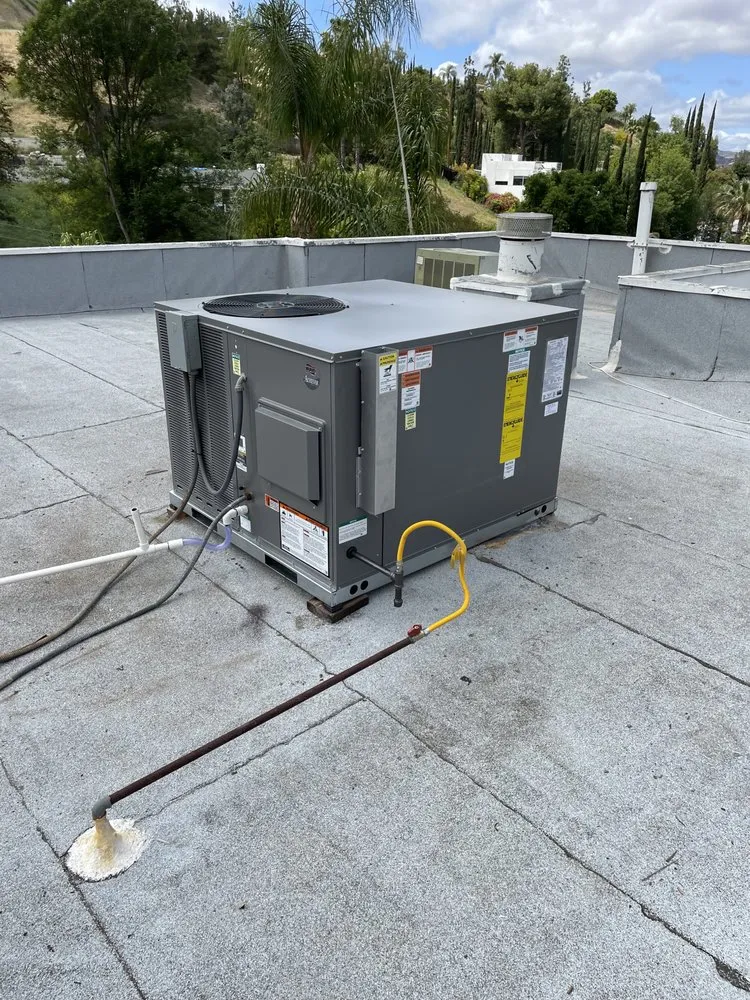 Slide of R&C Heating and Cooling Service