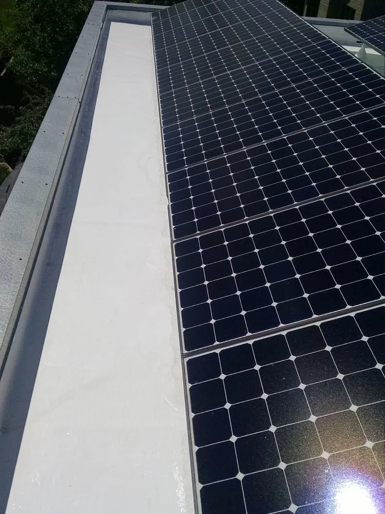 Slide of Read's Roofing & Repair