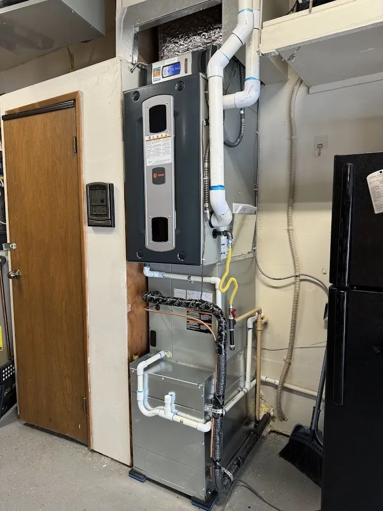 Slide of Ready Energy Solutions