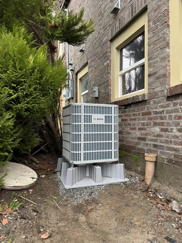 Slide of Ready Energy Solutions