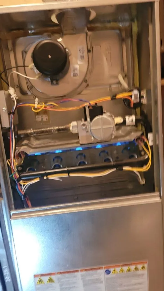 Slide of Red Sea Heating And Air Conditioning